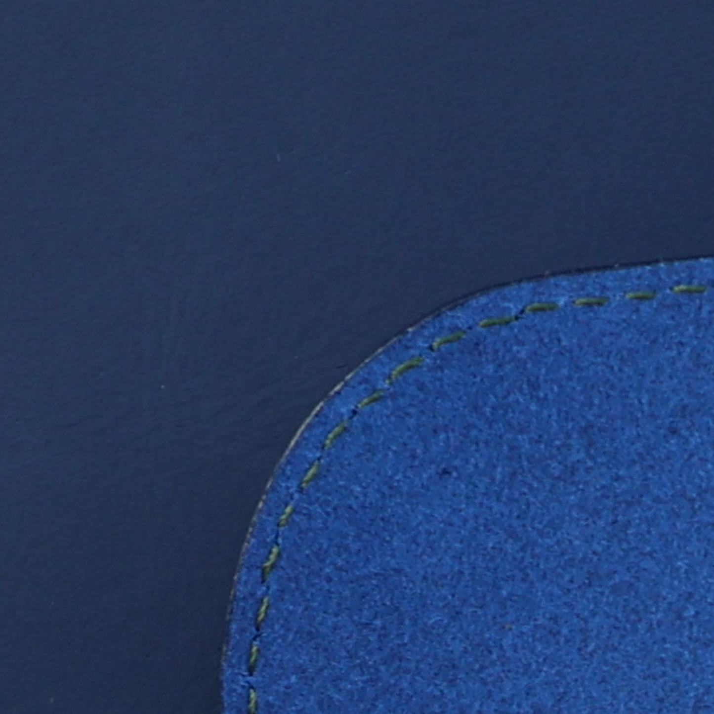 Havee Cabana Desk Mat 23.5" x 15.5"