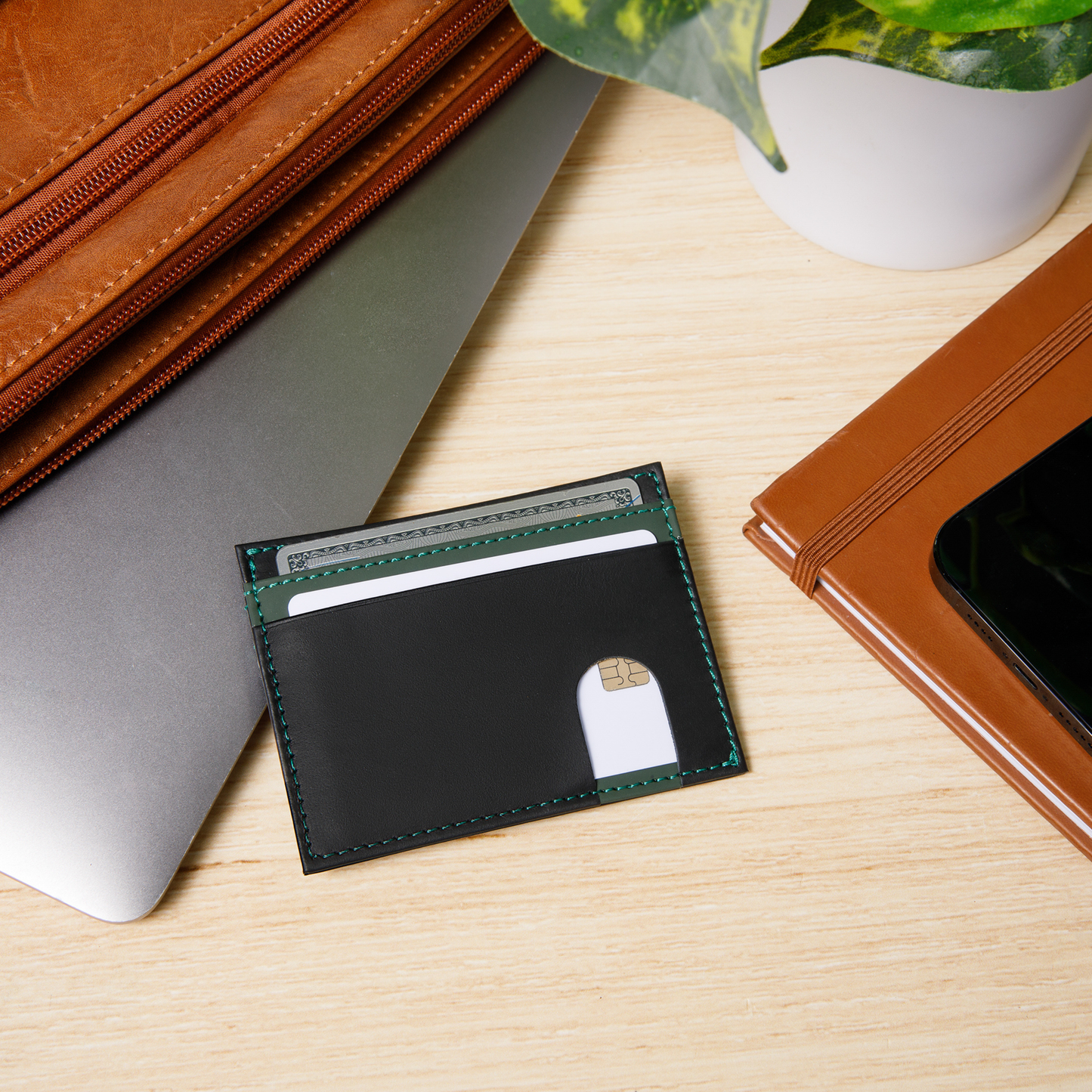 Havee Pico Leather Card Wallet